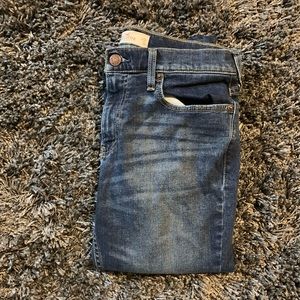 Men’s Dark Blue Wash Hollister “Skinny Fit” Jeans.